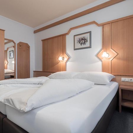Schmid Rooms & Apartments Ischgl Buitenkant foto