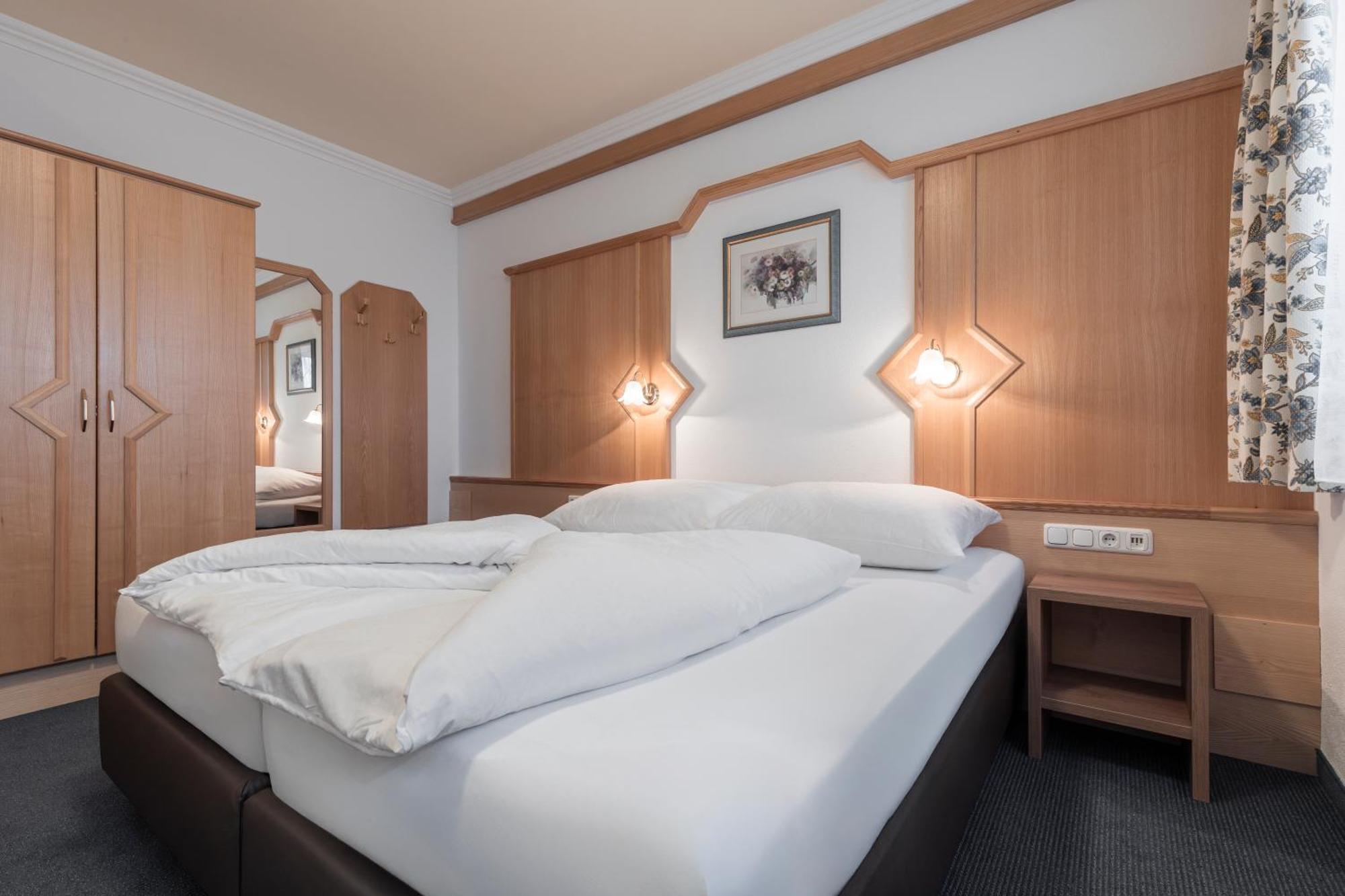 Schmid Rooms & Apartments Ischgl Buitenkant foto