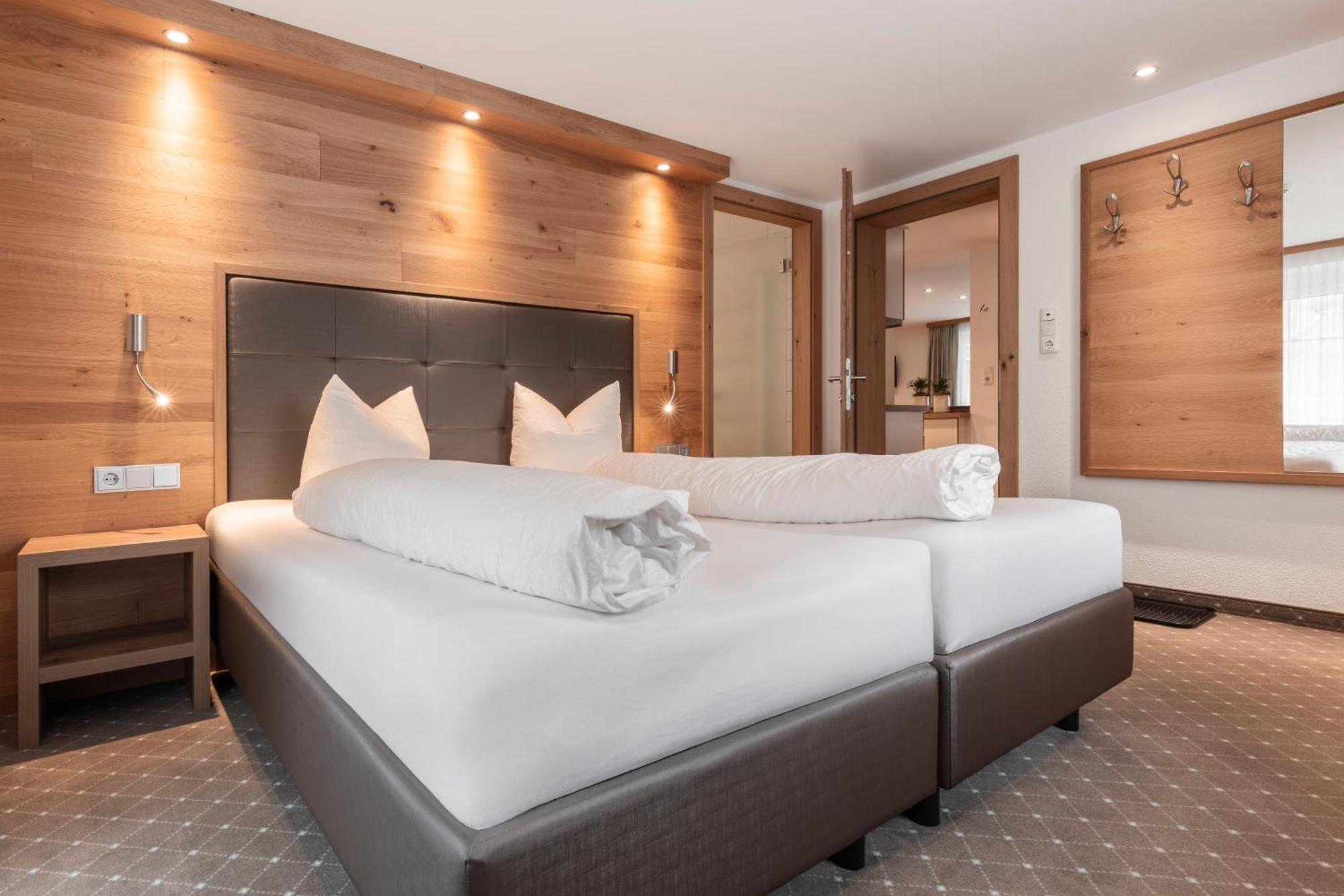 Schmid Rooms & Apartments Ischgl Buitenkant foto