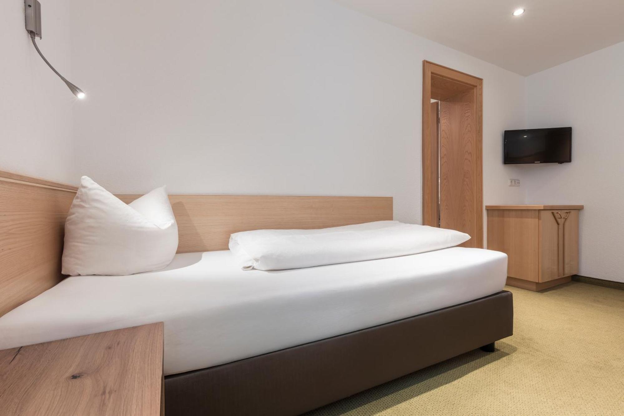 Schmid Rooms & Apartments Ischgl Buitenkant foto