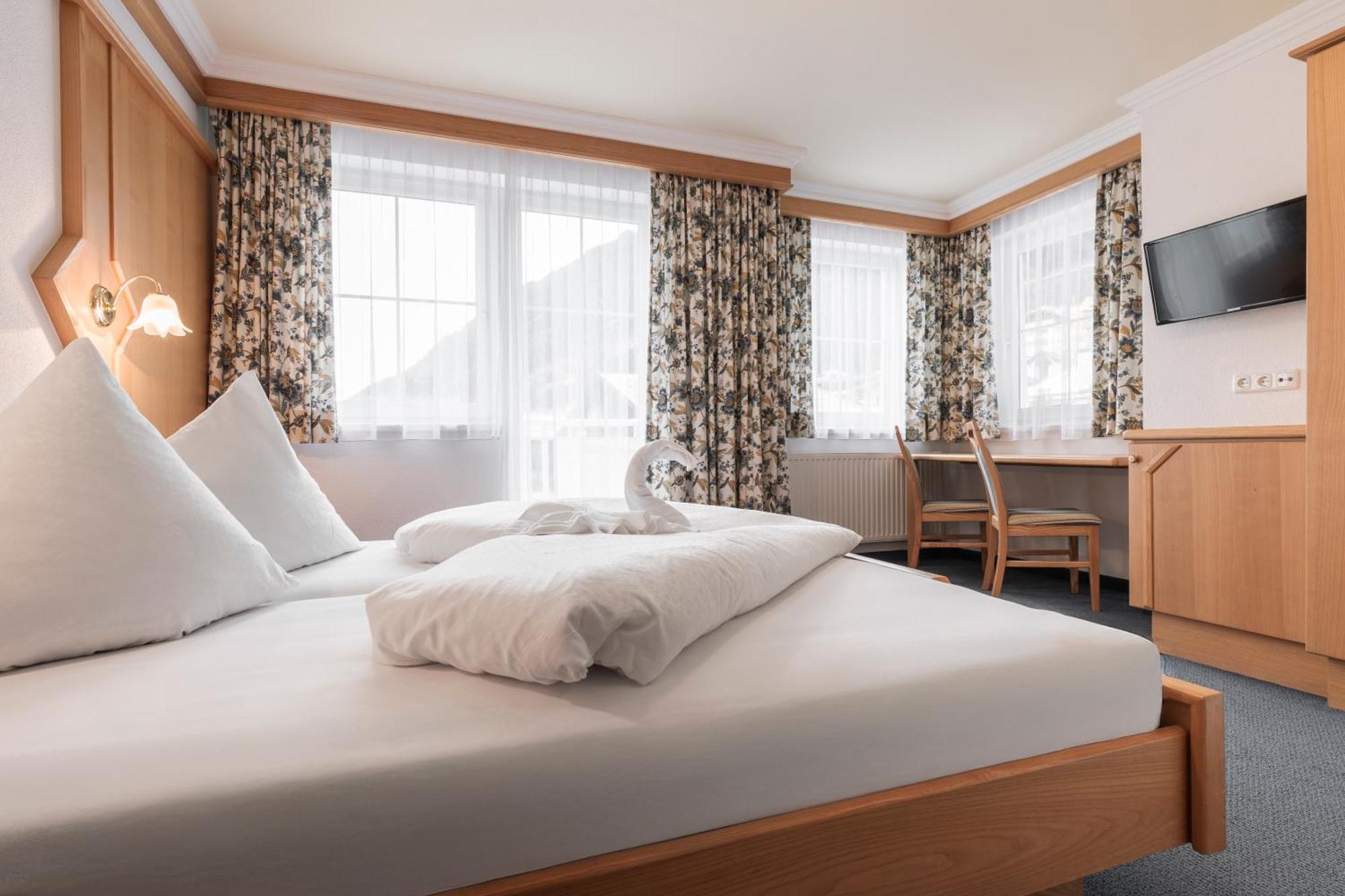 Schmid Rooms & Apartments Ischgl Buitenkant foto